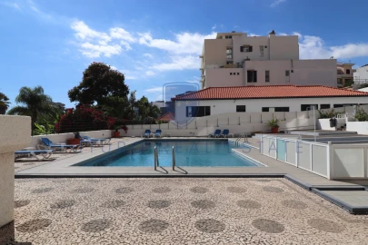 Apartamento T1 para Venda em São Martinho