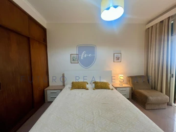 Apartamento T1 para Venda em São Martinho