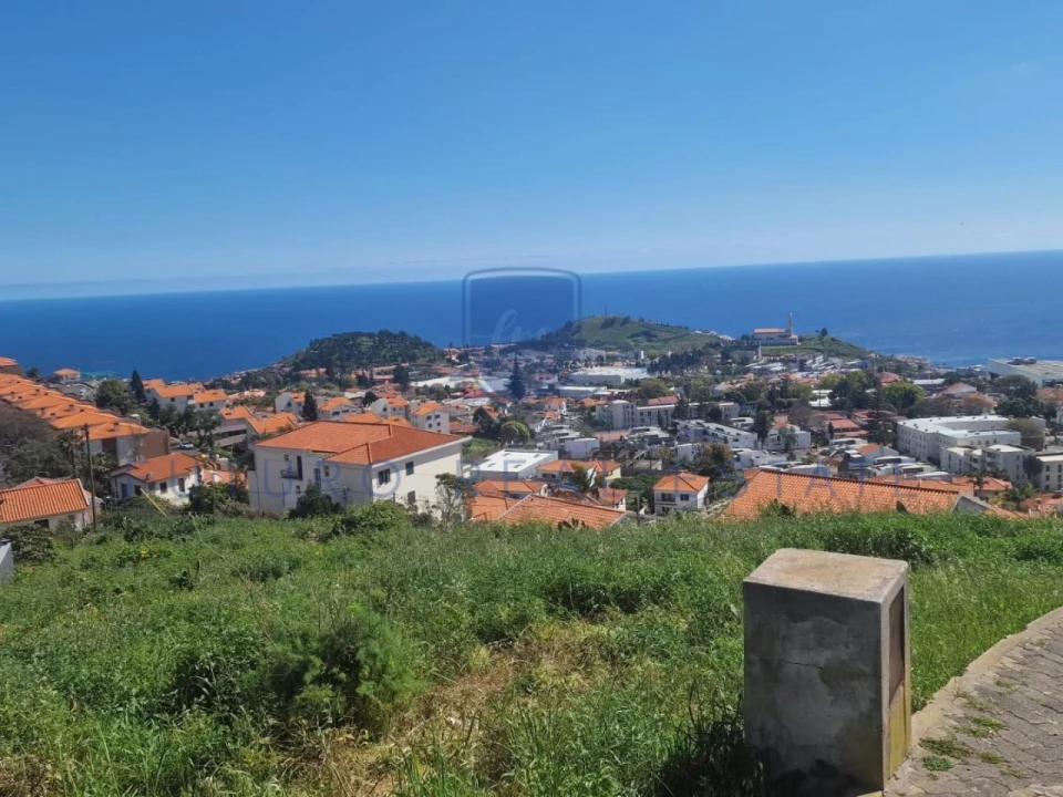 Terreno para Venda em Santo Antonio Foto 1