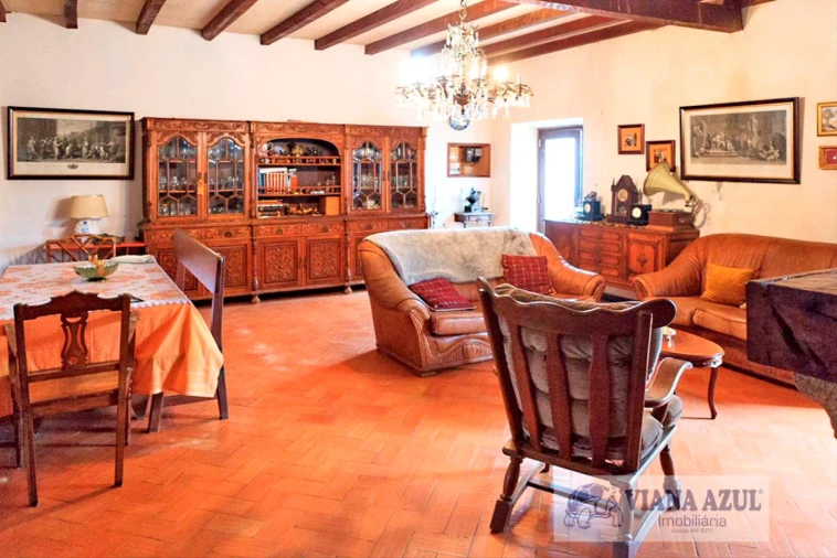 Quinta T4 para Venda em Cardielos e Serreleis Foto 1