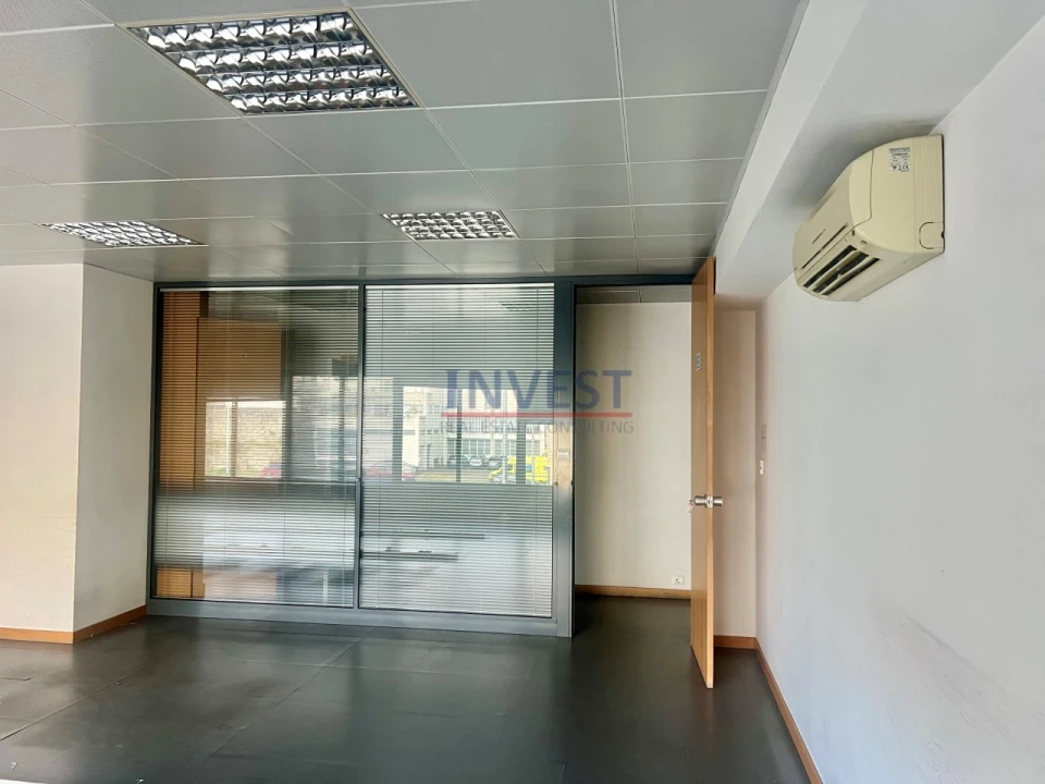 Escritório para Arrendamento em Cedofeita, Santo Ildefonso, Sé, Miragaia, São Nicolau e Vitória Foto 20