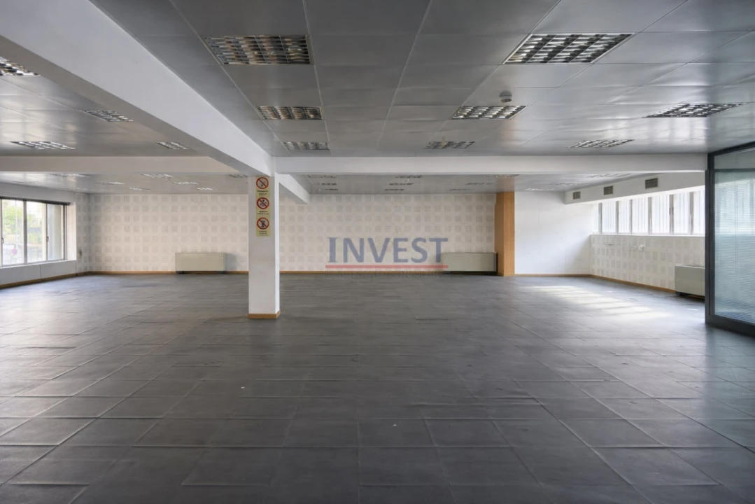 Escritório para Arrendamento em Cedofeita, Santo Ildefonso, Sé, Miragaia, São Nicolau e Vitória Foto 8