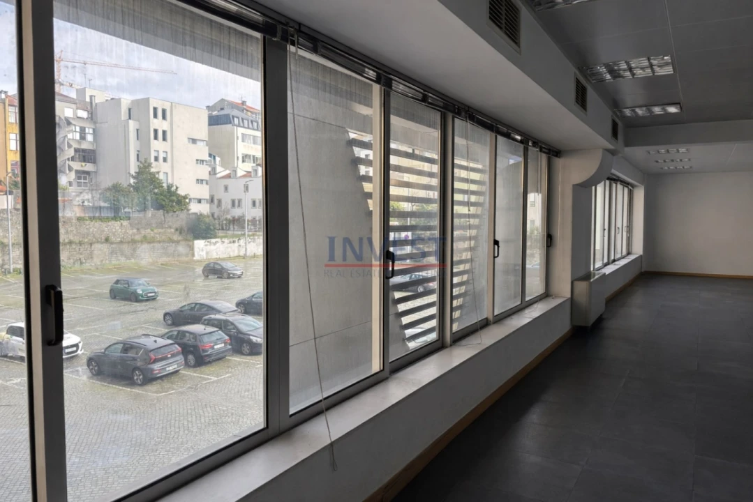 Escritório para Arrendamento em Cedofeita, Santo Ildefonso, Sé, Miragaia, São Nicolau e Vitória Foto 26