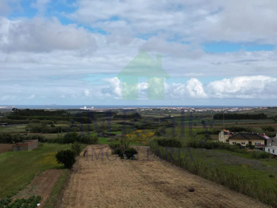 Terreno para Venda em Atouguia da Baleia Foto 4
