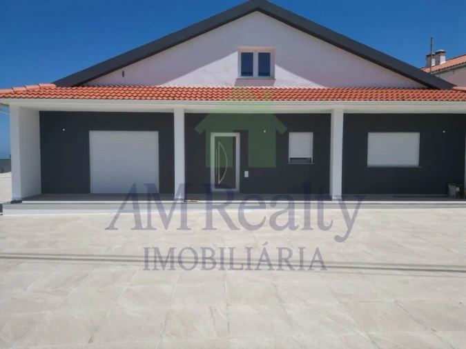 Moradia T4 para Venda em Atouguia da Baleia Foto 41