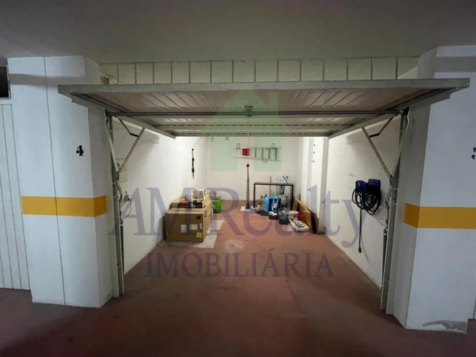 Garagem para Venda em Ferrel Foto 2