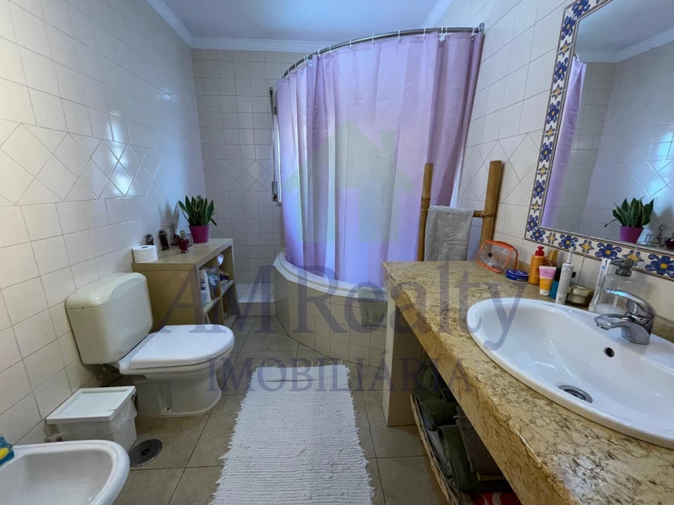 Moradia T4 para Venda em Atouguia da Baleia Foto 30