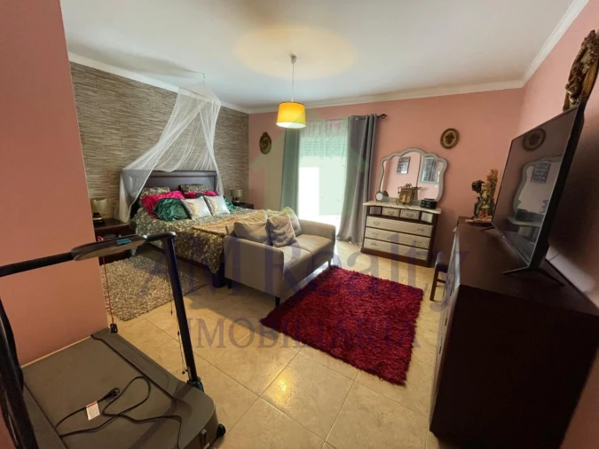 Moradia T4 para Venda em Atouguia da Baleia Foto 26