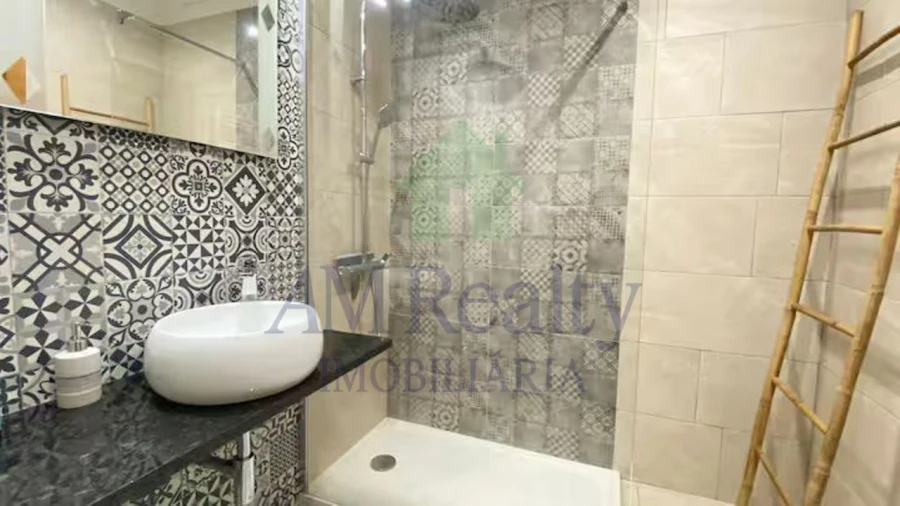 Apartamento T1 para Venda em Ferrel Foto 11