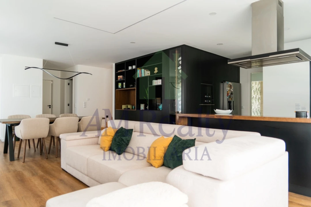 Moradia T3 para Venda em Atouguia da Baleia Foto 9