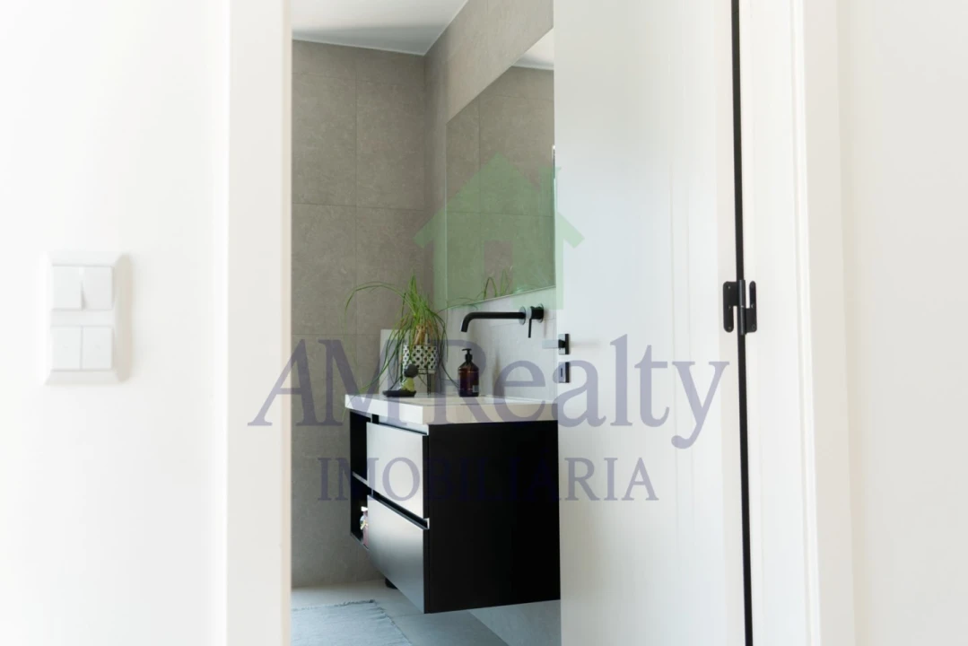 Moradia T3 para Venda em Atouguia da Baleia Foto 18