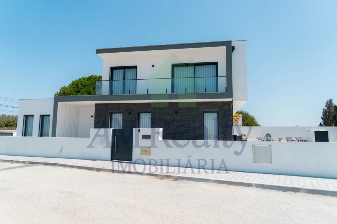 Moradia T3 para Venda em Atouguia da Baleia Foto 29