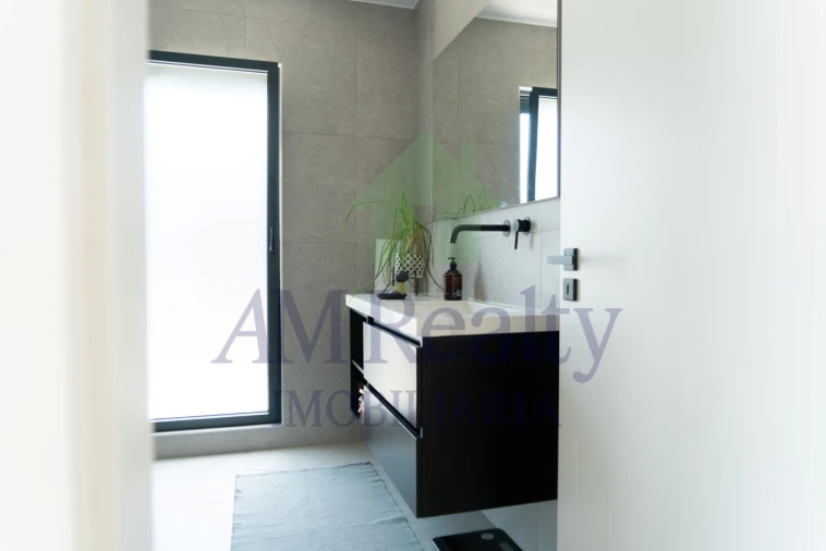 Moradia T3 para Venda em Atouguia da Baleia Foto 17