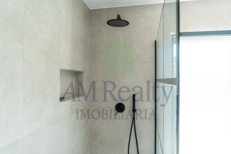 Moradia T3 para Venda em Atouguia da Baleia Foto 19