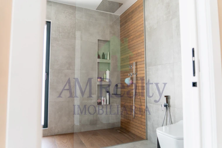 Moradia T3 para Venda em Atouguia da Baleia Foto 24