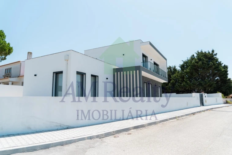 Moradia T3 para Venda em Atouguia da Baleia Foto 30