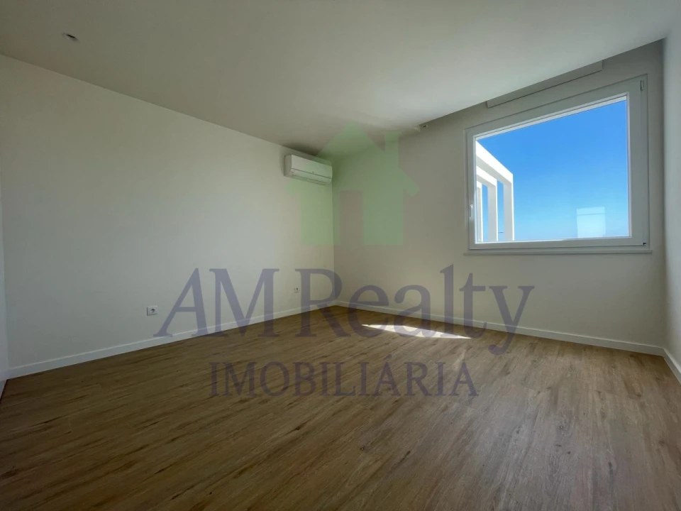 Moradia T3 para Venda em Lourinhã e Atalaia Foto 17