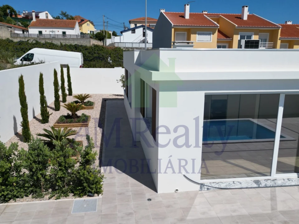 Moradia T3 para Venda em Lourinhã e Atalaia Foto 7