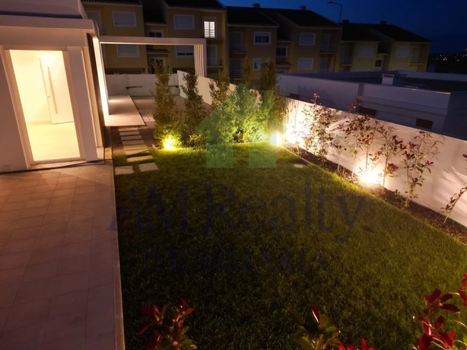 Moradia T3 para Venda em Lourinhã e Atalaia Foto 35