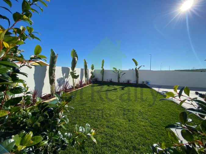 Moradia T3 para Venda em Lourinhã e Atalaia Foto 6