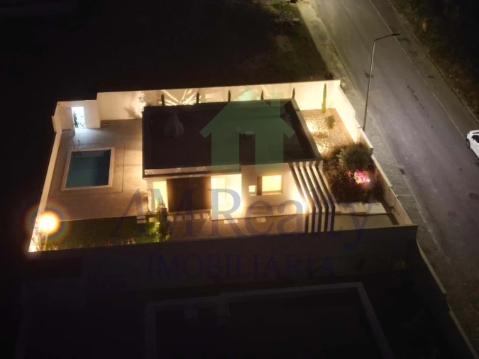 Moradia T3 para Venda em Lourinhã e Atalaia Foto 38