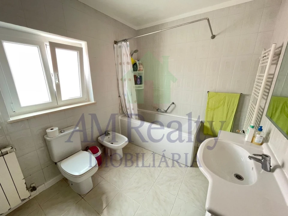 Moradia T3 para Venda em Serra D'El-Rei Foto 11