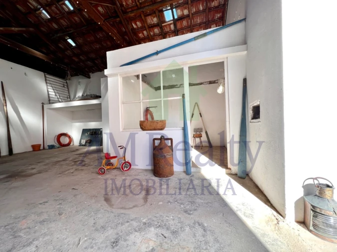 Armazém para Venda em Peniche Foto 9