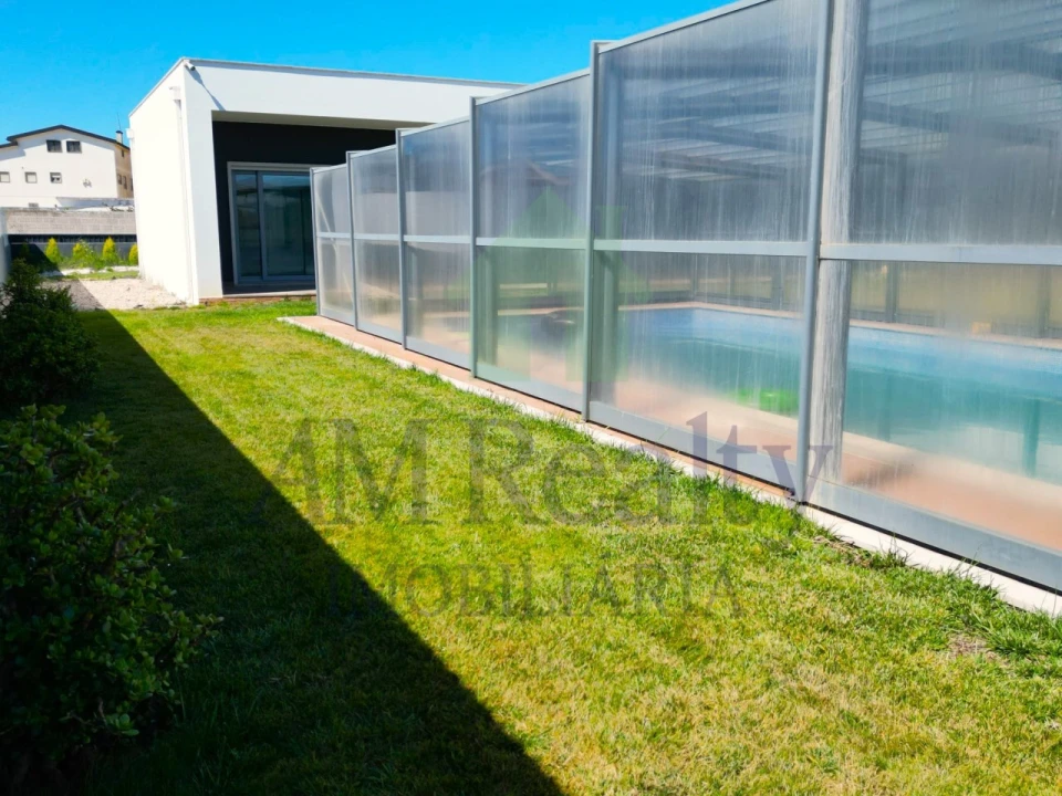 Moradia T4 para Venda em Atouguia da Baleia Foto 54