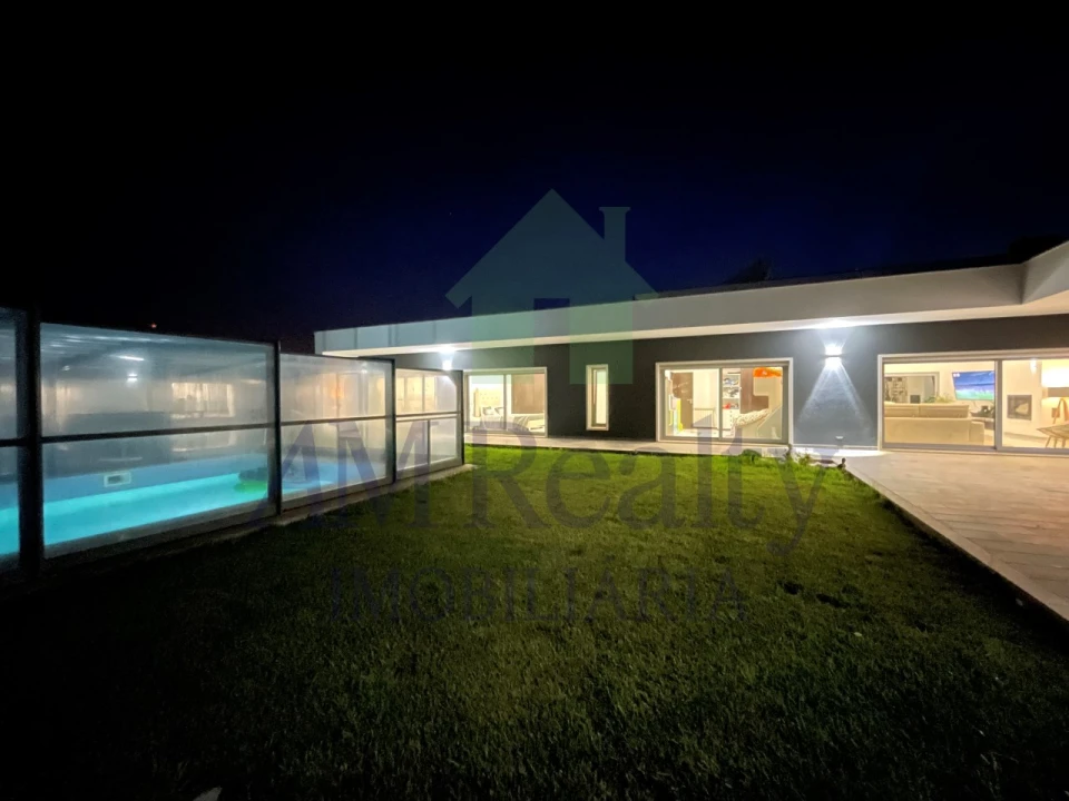 Moradia T4 para Venda em Atouguia da Baleia Foto 93