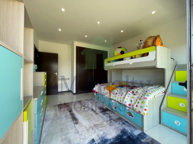 Moradia T4 para Venda em Atouguia da Baleia Foto 39