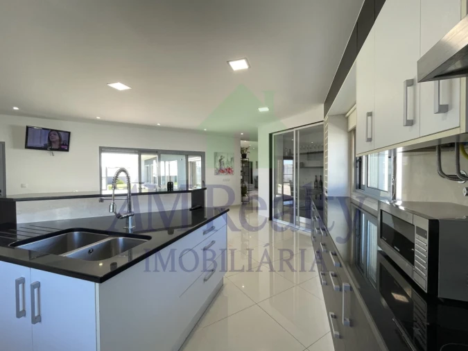 Moradia T4 para Venda em Atouguia da Baleia Foto 44