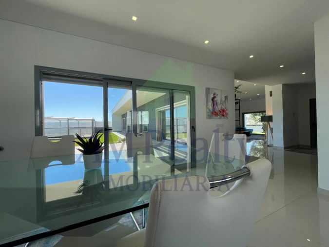 Moradia T4 para Venda em Atouguia da Baleia Foto 48