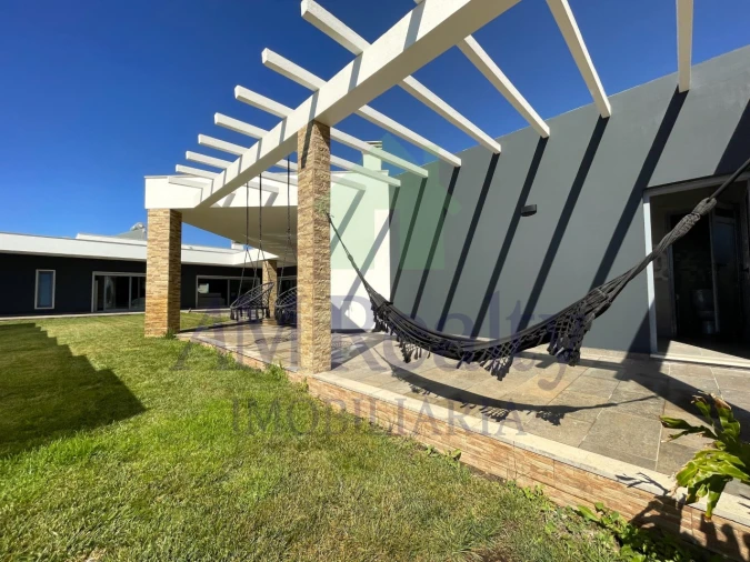 Moradia T4 para Venda em Atouguia da Baleia Foto 75