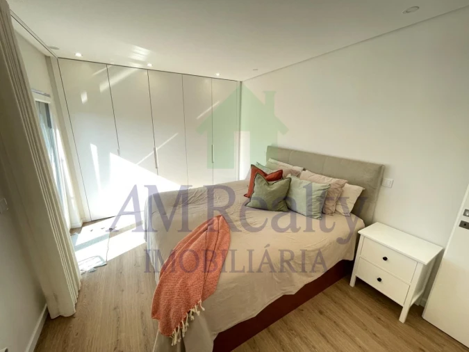 Apartamento T2 para Venda em Bombarral e Vale Covo Foto 6