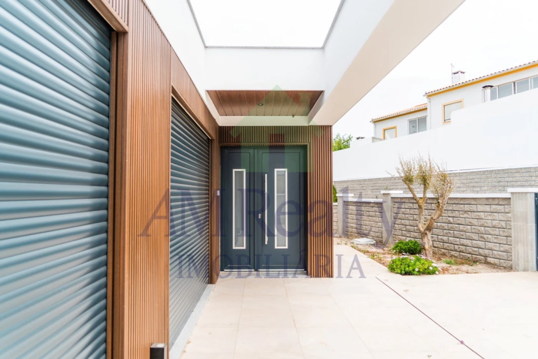 Moradia T3 para Venda em Lourinhã e Atalaia Foto 2