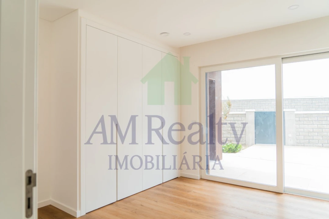 Moradia T3 para Venda em Lourinhã e Atalaia Foto 14