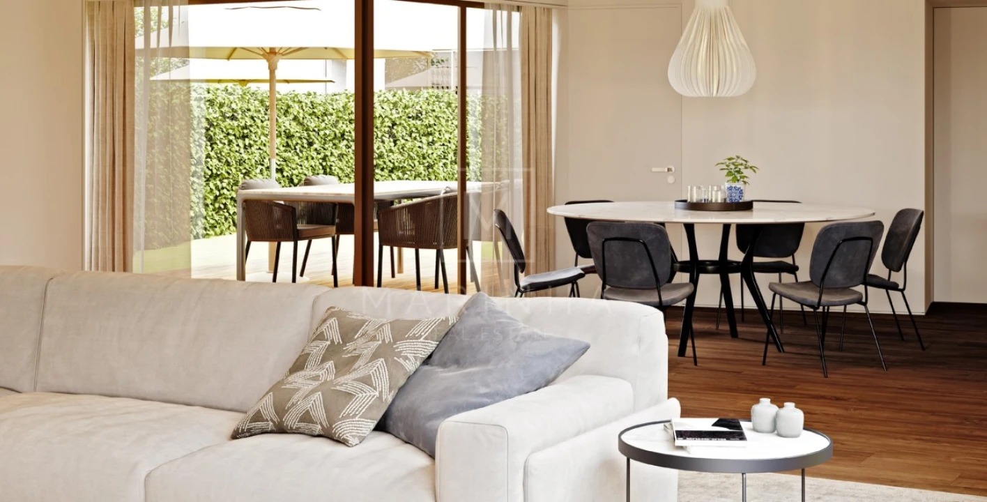 Moradia T4 para Venda em Aldoar, Foz do Douro e Nevogilde Foto 1