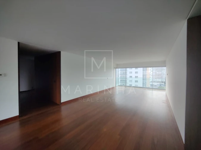 Apartamento T4 para Venda em Belém Foto 3