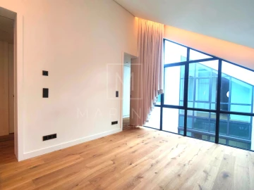 Apartamento T5 para Venda em Belém