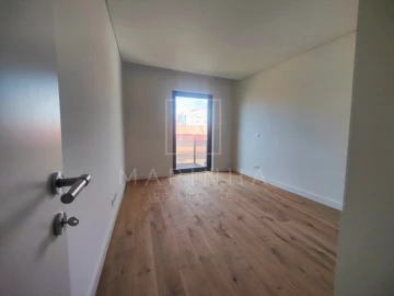 Apartamento T4 para Venda em Belém