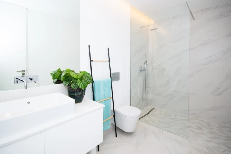 Moradia T5 para Venda em Santa Maria e São Miguel, São Martinho, São Pedro Penaferrim Foto 21