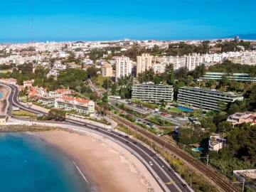 Apartamento T3 para Venda em Oeiras e São Julião da Barra, Paço de Arcos e Caxias