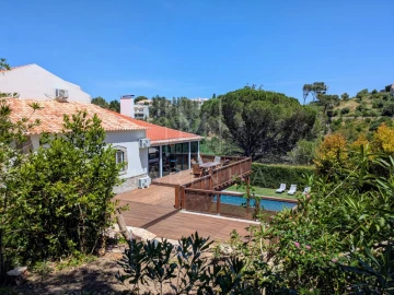 Moradia T7 para Venda em Cascais e Estoril