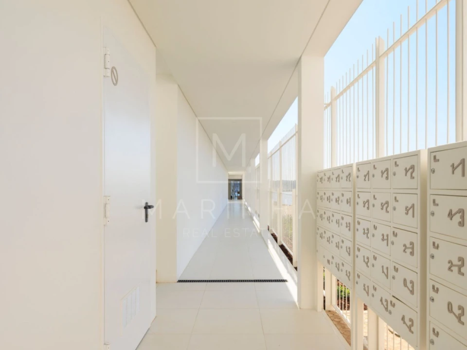 Apartamento T3 para Venda em Seixal, Arrentela e Aldeia de Paio Pires Foto 14