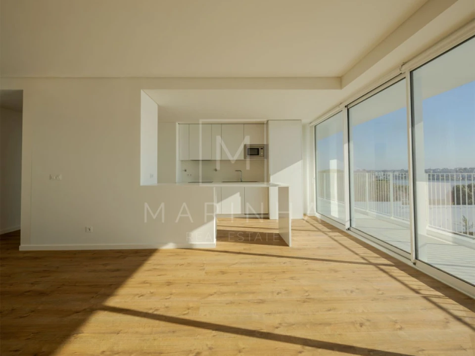 Apartamento T3 para Venda em Seixal, Arrentela e Aldeia de Paio Pires Foto 5