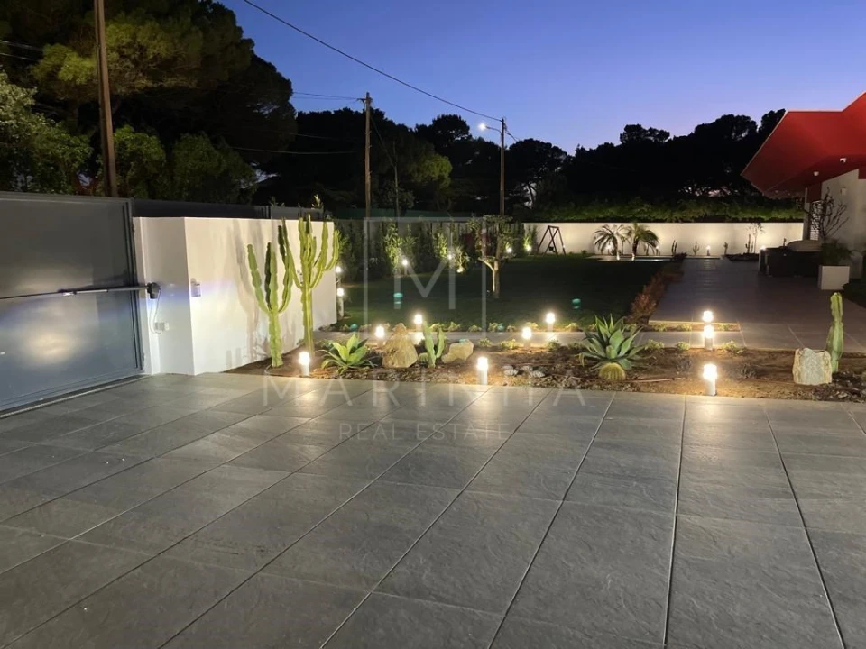 Moradia T5 para Venda em Cascais e Estoril Foto 22