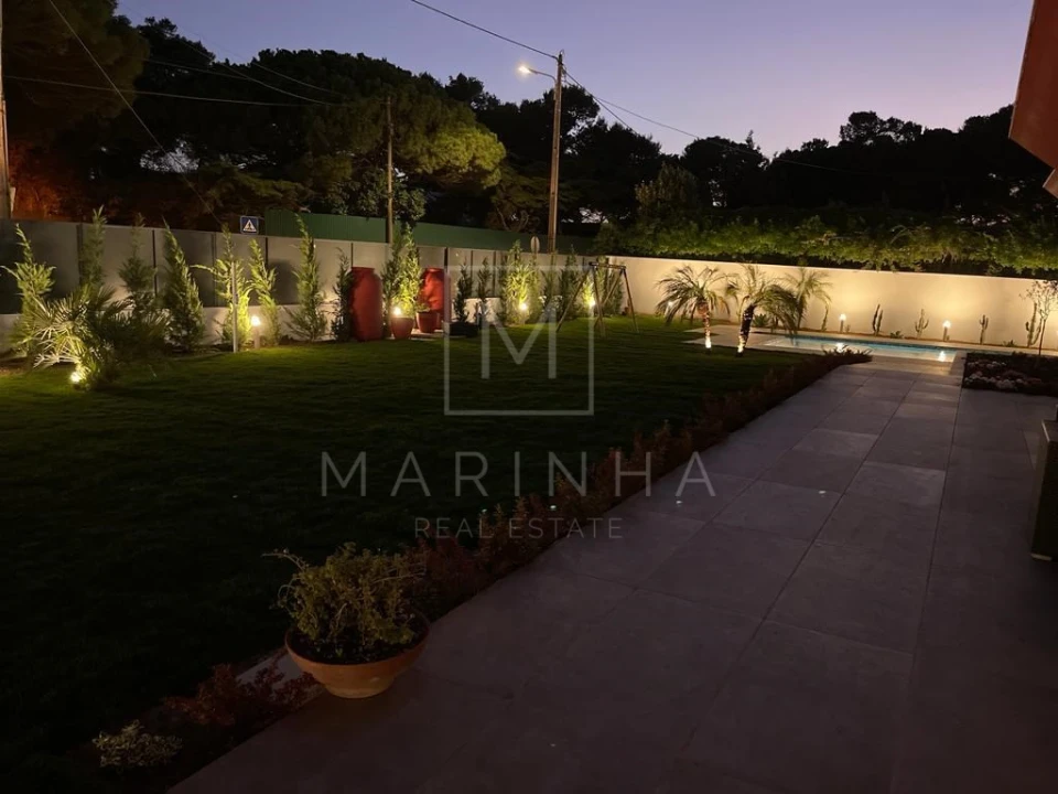 Moradia T5 para Venda em Cascais e Estoril Foto 23