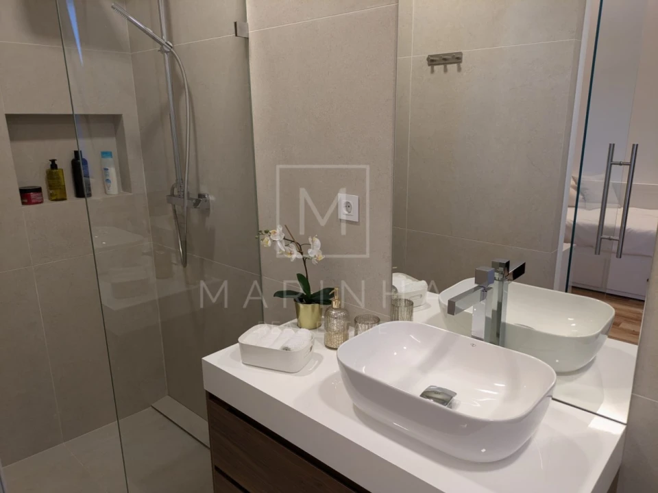 Moradia T5 para Venda em Cascais e Estoril Foto 11