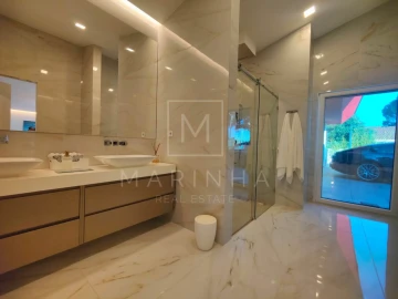 Moradia T5 para Venda em Cascais e Estoril