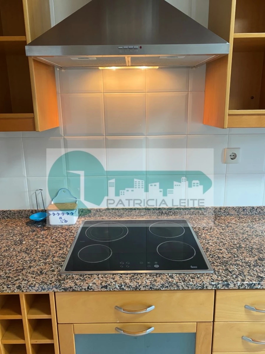 Apartamento T2 para Arrendamento em Moita Foto 10